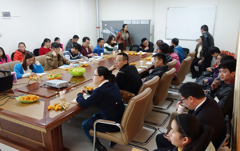 目前天度客戶沙龍已順利舉行4期，我們將一直秉承全公益、凈干貨、不推銷產品的理念，助力天度新老客戶開展網絡營銷和移動互聯網營銷。